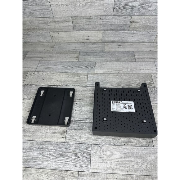 Bobcat Miner 300 Helium Hotspot for HNT - Black - Picture 3 of 3